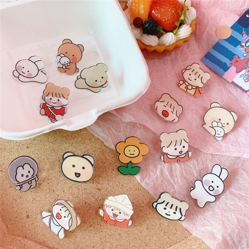 Pin Cài Áo Siêu Đáng Yêu YUMI BÁN SỈ Sticker gắn cặp balo Siêu Hot Trendy