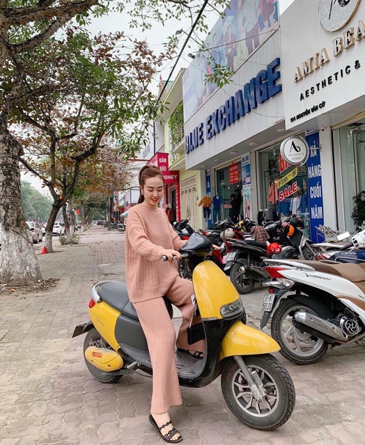 Dép nhựa mắt xích