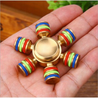 CON QUAY SPINNER 6 CÁNH 3 MÀU