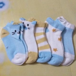 Set 5 đôi tất lưới tai mèo cho bé