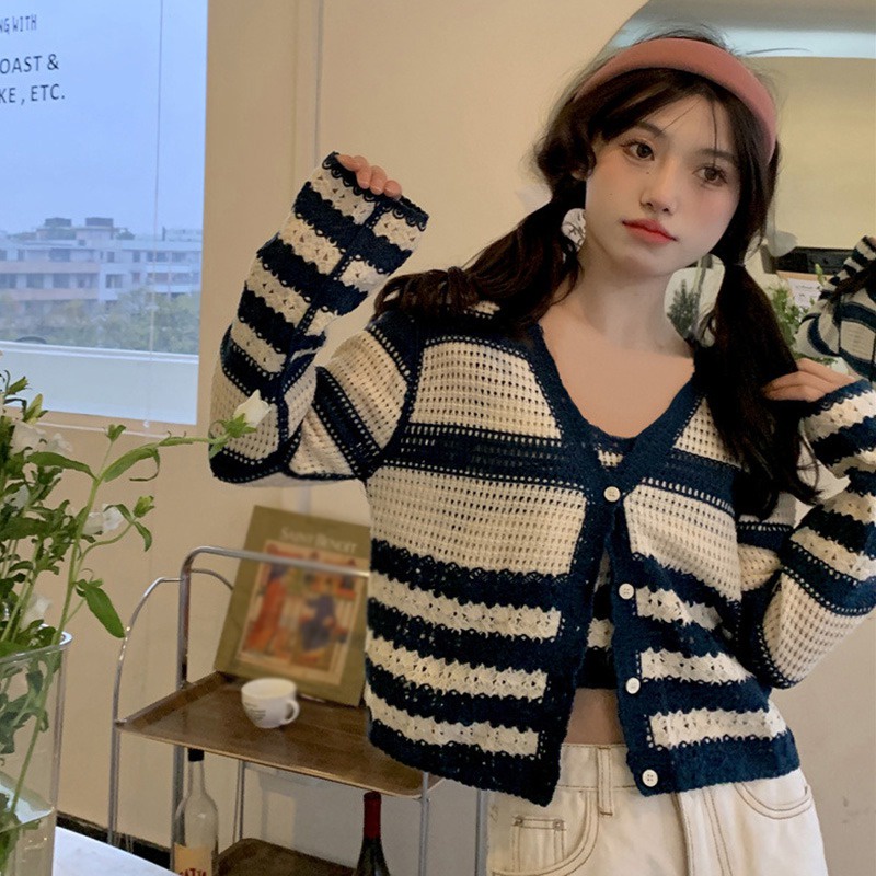 Set Áo Hai Dây + Áo Khoác Cardigan Họa Tiết Sọc Ngang Thời Trang Dành Cho Nữ