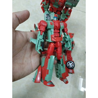Mô hình Transformers Combiner wars Victorion