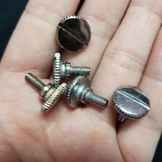 Ốc giữ cữ và chân vịt