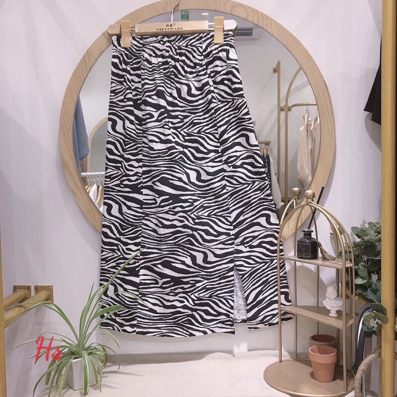 Set Bộ Áo Thun + Chân Váy Ngựa Vằn RIP Unisex X.store Có Ảnh Thật + Đánh Giá