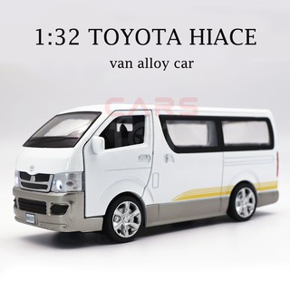 Mô hình xe hơi toyota tỉ lệ 1: 32 bằng hợp kim có đèn và âm thanh