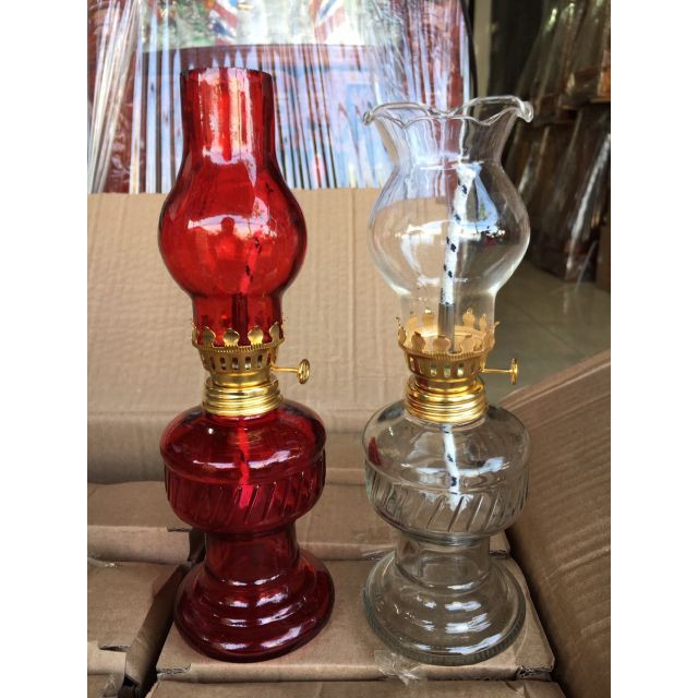 Đèn dầu thuỷ tinh đặt ban thần tài , gia tiên