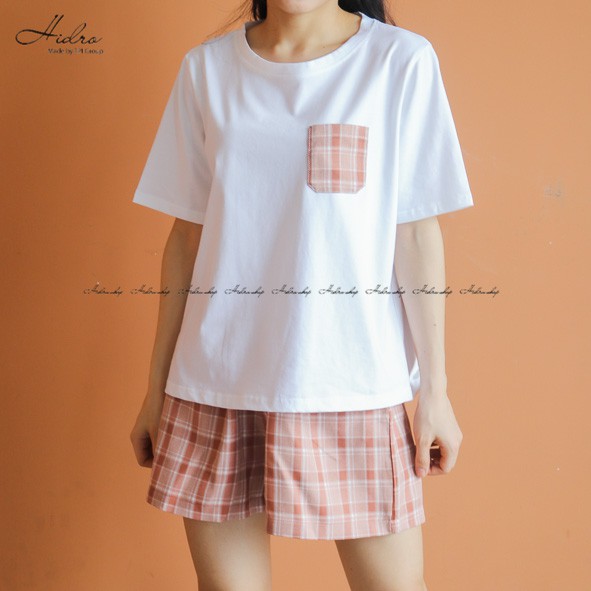 Set Bộ Áo Phông Trơn Phối Túi Kẻ Mix Quần Kẻ Caro