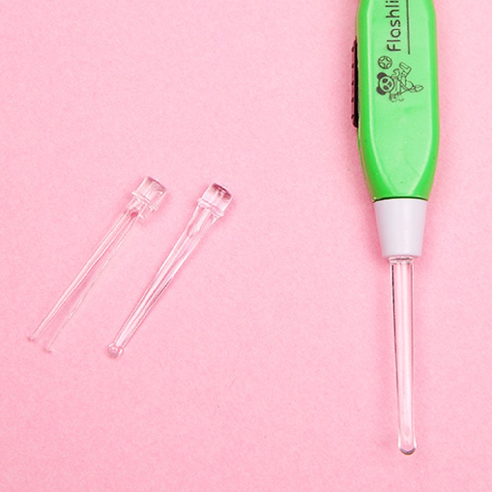 Dụng cụ lấy ráy tai có đèn led kèm 3 đầu thay thế