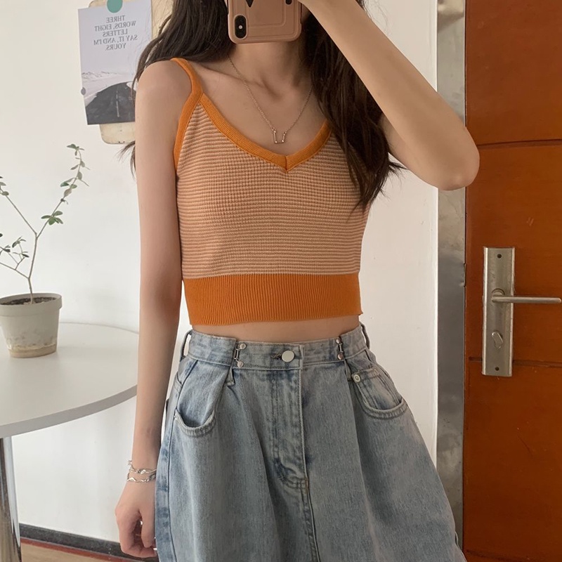 Áo hai dây IELGY chất liệu dệt kim họa tiết kẻ sọc màu tương phản cho nữ