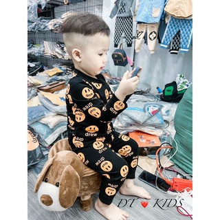 Bộ mặt cười Drew bé trai