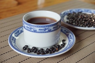 TRÀ ĐẬU ĐEN XANH LÒNG GÓI 500G