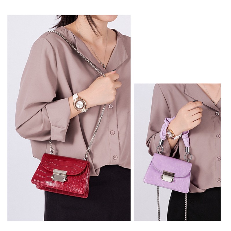 Túi đeo chéo nữ dáng vuông phối dây xích acrylic phong cách thời trang cho phái nữ