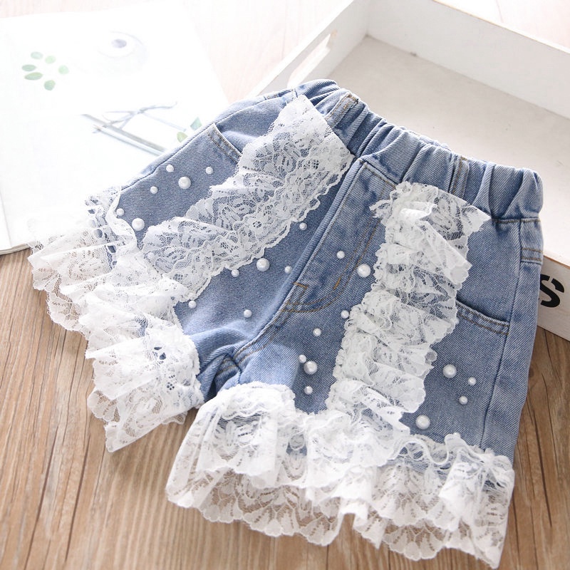Quần Short Jean Viền Ren Hoa Dễ Thương Cho Bé 2-6 Tuổi