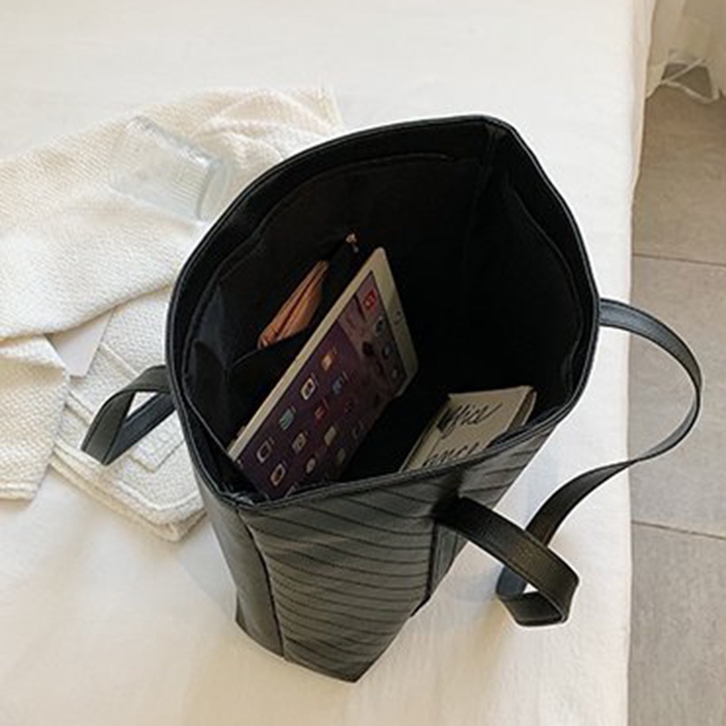 Túi xách đeo vai IELGY sức chứa lớn màu tương phản phong cách Hàn Quốc dành cho nữ