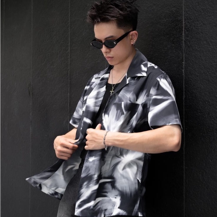 Áo sơmi ngắn tay cổ cuban dáng relax-fit họa tiết 2 màu 21ST URBAN Motion Fleur