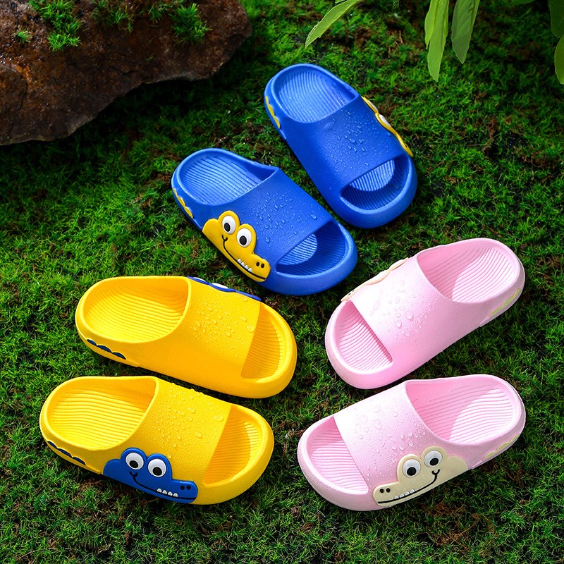 Dép lê quai ngang chất mềm nhẹ hình Cá Sấu nhiều màu đáng yêu đủ size từ 2-8 tuổi cho bé trai bé gái mẫu mới nhất M8890