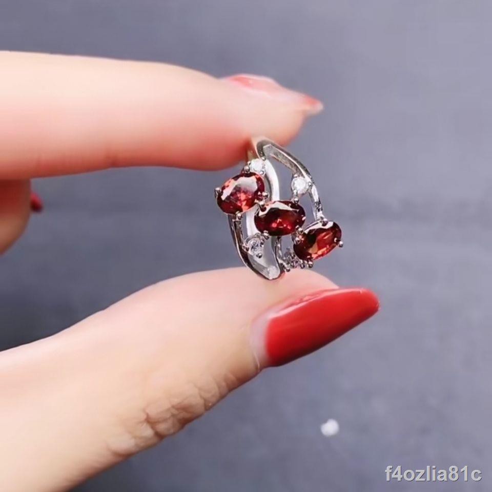 Nhẫn Garnet tự nhiên Nữ Sansei III Woman Vanves Stone Ring s925 Bạc sống động, bền màu và không gây dị ứng