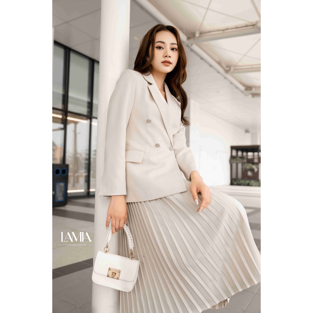 Set áo vest nữ tay dài dáng xuông màu kem phối chân váy xếp ly Lamia Design  LUXE003