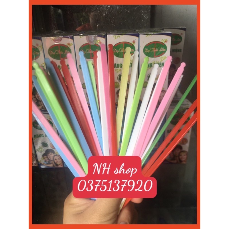 Que Gạt Lưỡi(cây gạt lưỡi,làm sạch lưỡi)