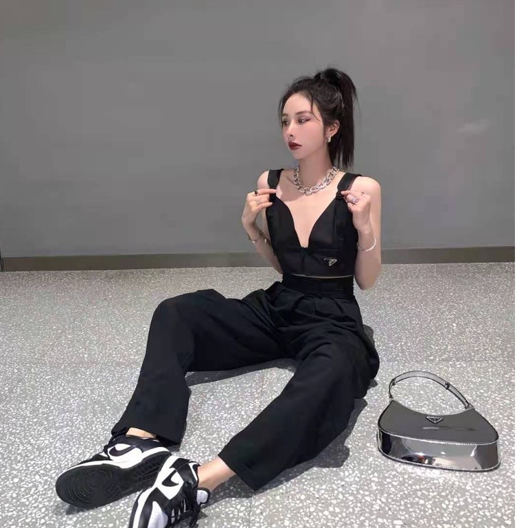 Áo Thun In Chữ New Re-Nylon Gabardine PRA 2021 Thời Trang