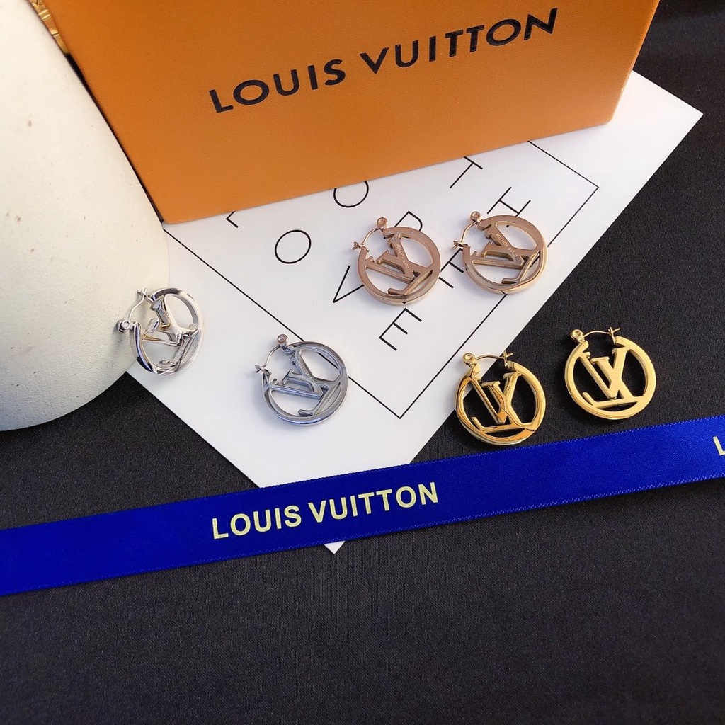 LOUIS VUITTON Khuyên Tai Tròn Bằng Thép Titan In Logo LV Thời Trang