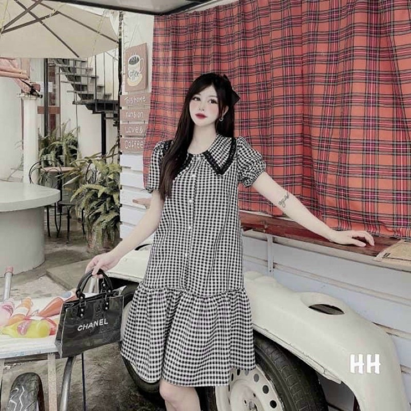 Đầm váy caro đuôi cá cổ viền ren