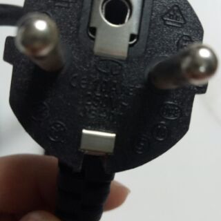 Dây nguồn 3 chân tròn máy tính