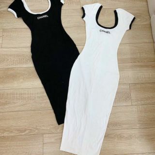 Đầm body cổ u tay ngắn ( hình thật)