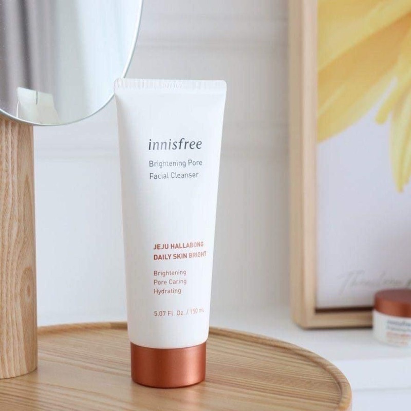 SỮA RỬA MẶT SÁNG DA SE KHÍT LCL INNISFREE BRIGHTENING PORE FACIAL CLEANSER