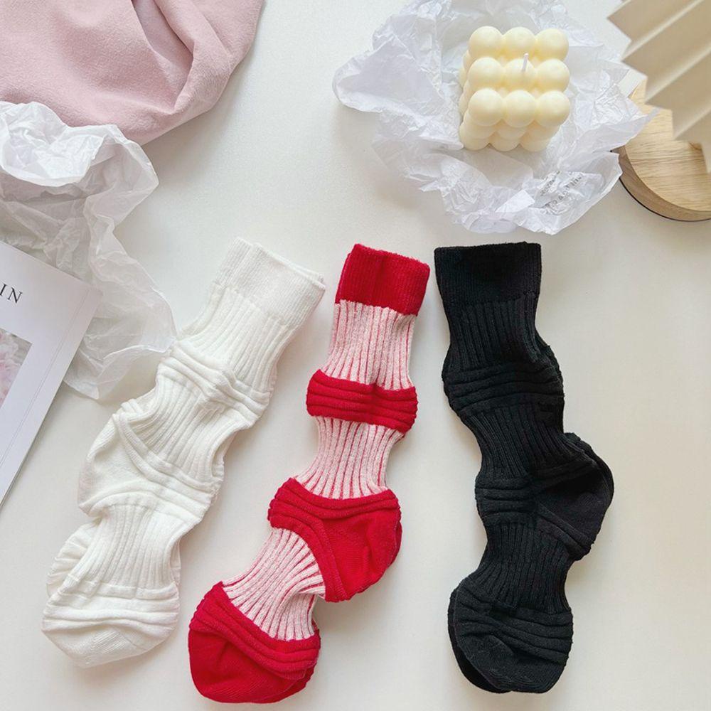 Đôi Vớ Cotton Thoải Mái Họa Tiết Kẻ Sọc Đơn Giản Dành Cho Nữ