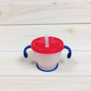 Cốc tập uống cho bé