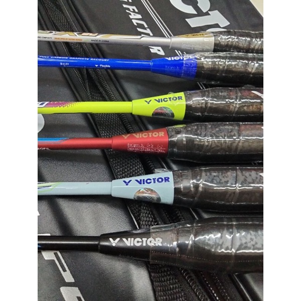 Vợt cầu lông Victor khung carbon siêu nhẹ