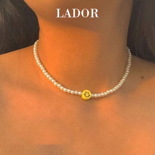 Dây chuyền hạt trai nhân tạo hình mặt cười Lador Accessories N180 D'or Necklace