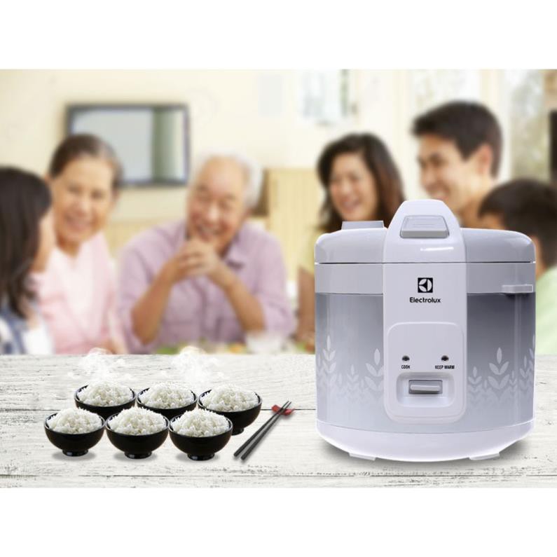 Nồi cơm điện Electrolux 1.8 lít ERC3305