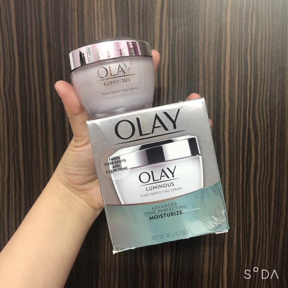 kem olay regenerist luminous tone perfecting cream