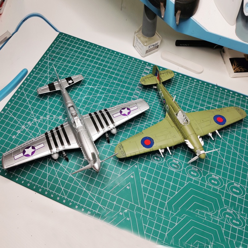 Mô hình máy bay chiến đấu 4D thế chiến 2 tỉ lệ 1/48