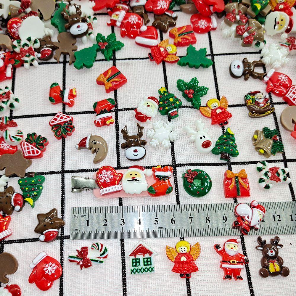 Bộ 20 Phụ Kiện Trang Trí Móng Tay Hình Ông Già Noel 3D DIY