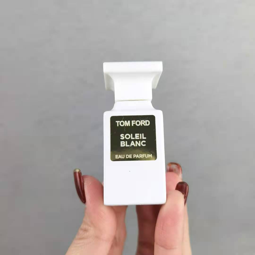 Bộ 5 Hộp Đựng Quà Tặng Bằng Bạc Hiệu Tom Ford 5 Cái 10ml TF