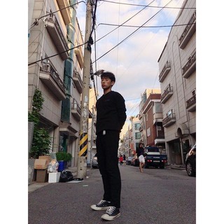 Áo Sweater Discovery
