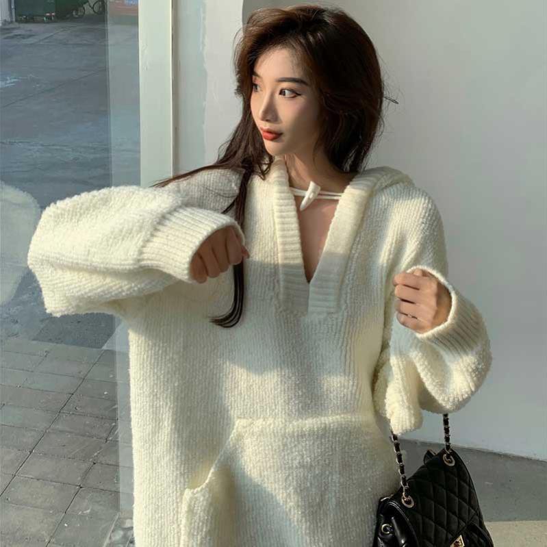 Hot ▬㍿✎Áo len nữ mùa thu đông mặc dài tay màu trắng có mũ trùm đầu giữa áo, thời trang khoác ngoài sang trọng rộng ! ་