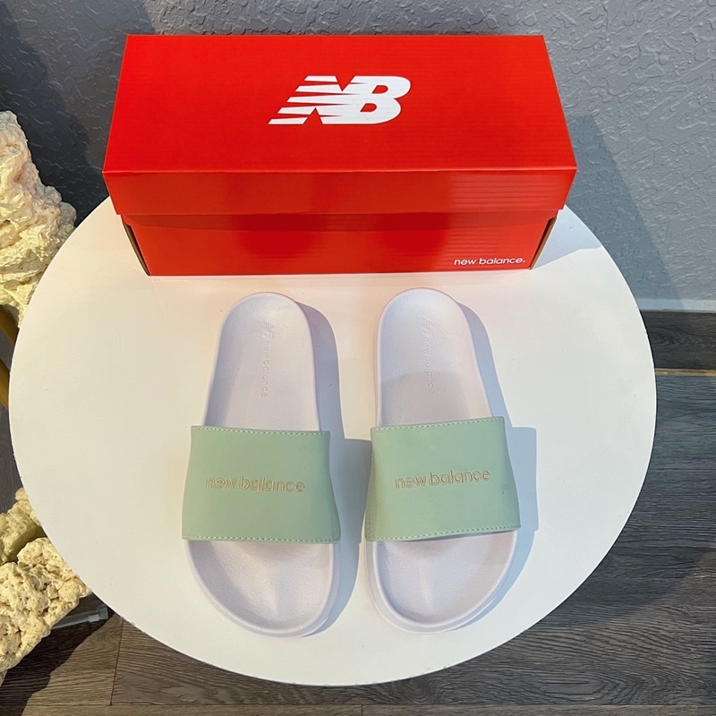 Dép NewBalance Black & Green & White & Blue logo thêu