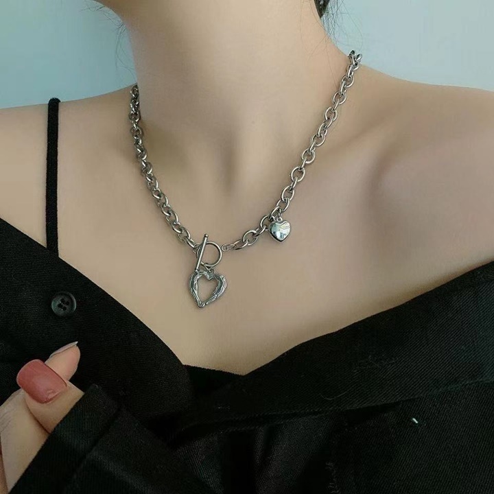 Dây Chuyền, Vòng Cổ Mặt Hình Trái Tim Cong - Vani Store