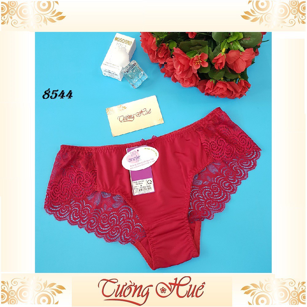 Quần lót nữ annie QE 8544 trơn phối ren phía sau.