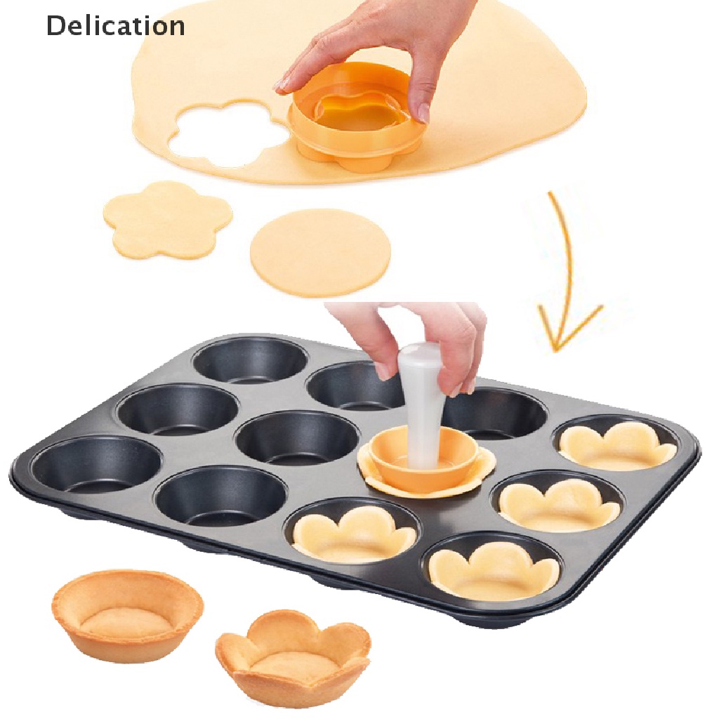 Bộ Khuôn Nướng Bánh Nhỏ Gọn Và Tiện Lợi