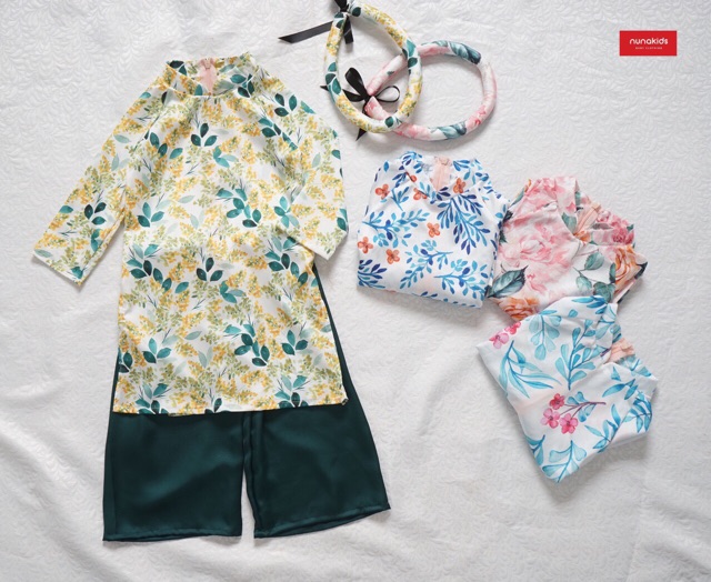 💖💖💖Set áo dài bé gái