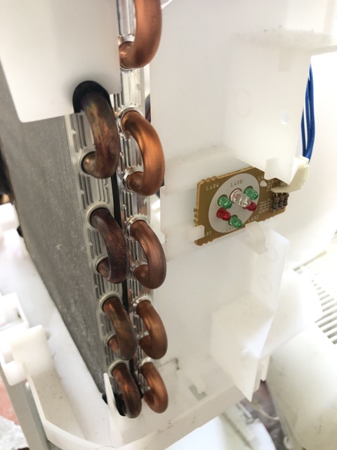 Máy hút ẩm CORONA