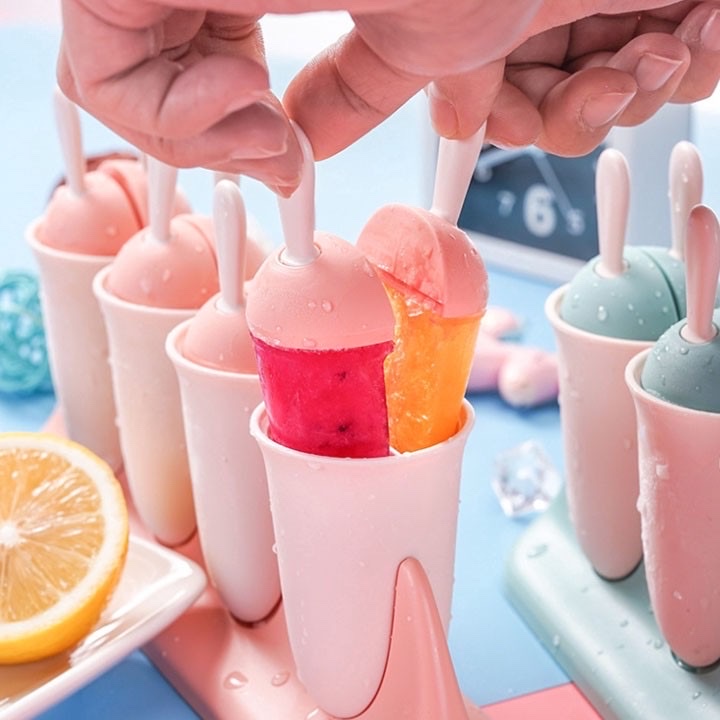 Set 8 Khuôn Kem Que Nhựa Tai Thỏ siêu kute