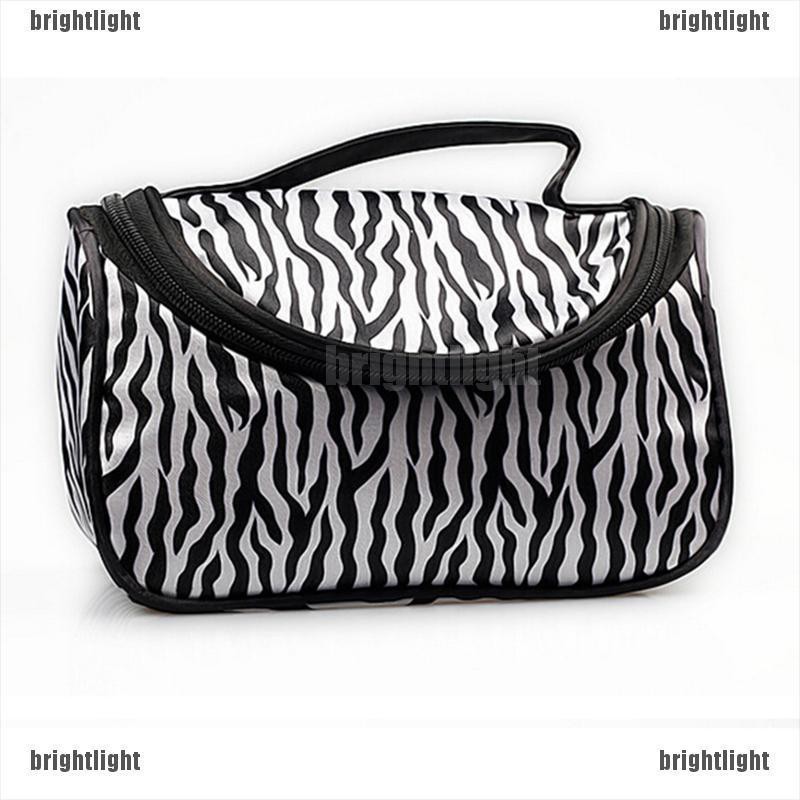 Mỹ Phẩm Trang Điểm Ngựa Vằn Trắng Đen