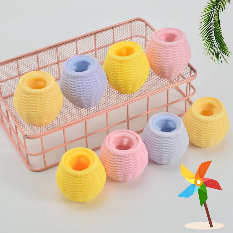 [Cois N] Đồ Chơi Bóp Giảm Căng Thẳng Bằng Nhựa Peculiar Nhỏ Nhắn Dễ Thương Có Nhạc Hình Lồng Gà Sáng Tạo