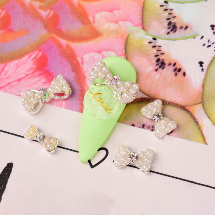 Charm nail nơ bạc, charm nơ nail quốc dân phong cách hàn quốc trang trí móng